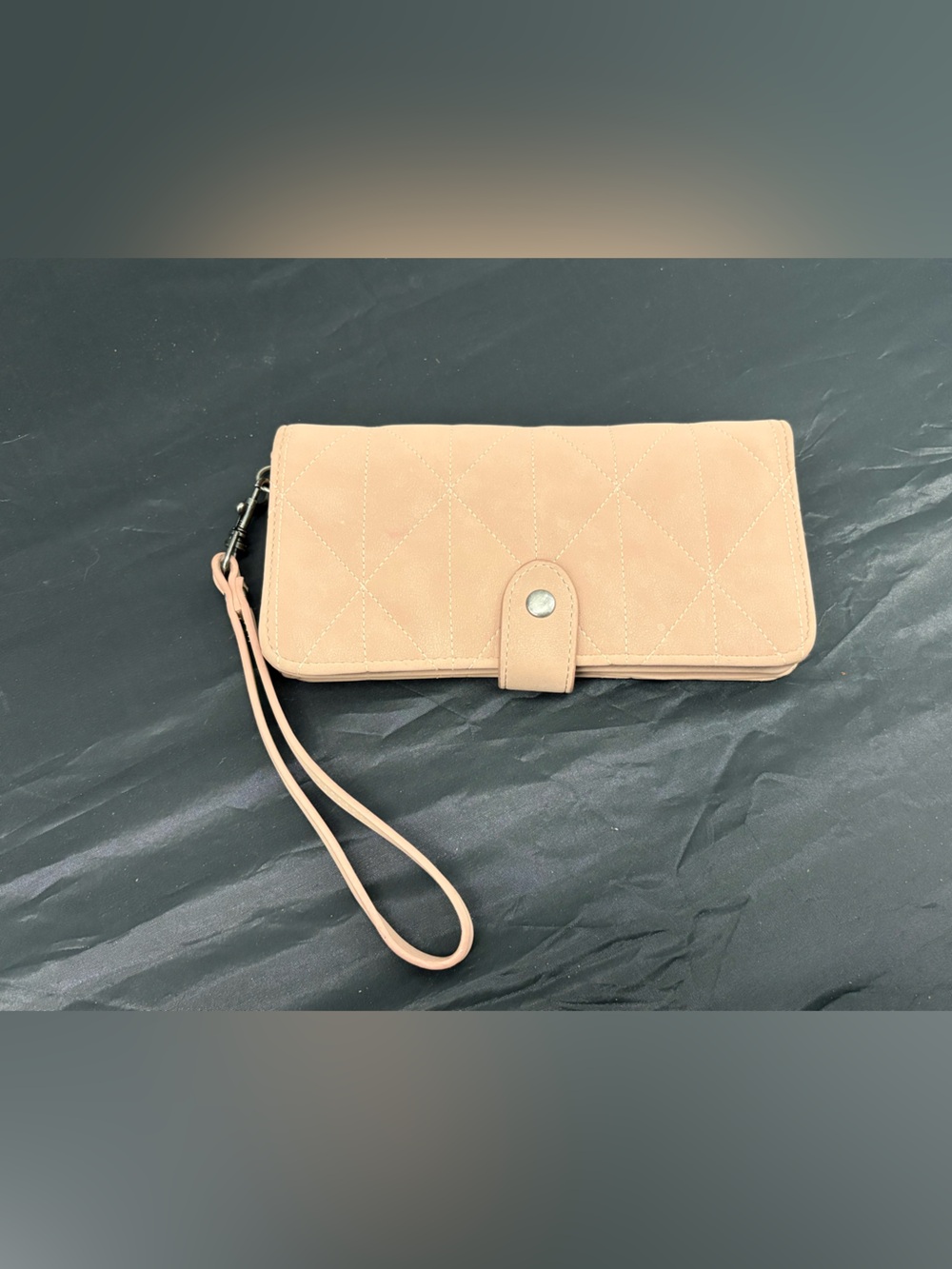 Maurices Quilted Wristlet Wallet in Light Blush